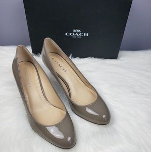 Coach devon pumps
